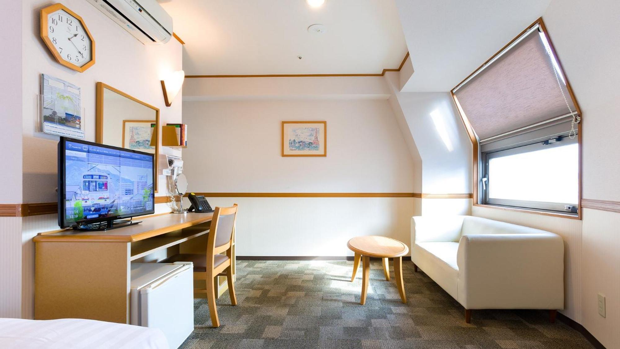 Toyoko Inn Hokkaido Okhotsk Abashiri Ekimae Стая снимка